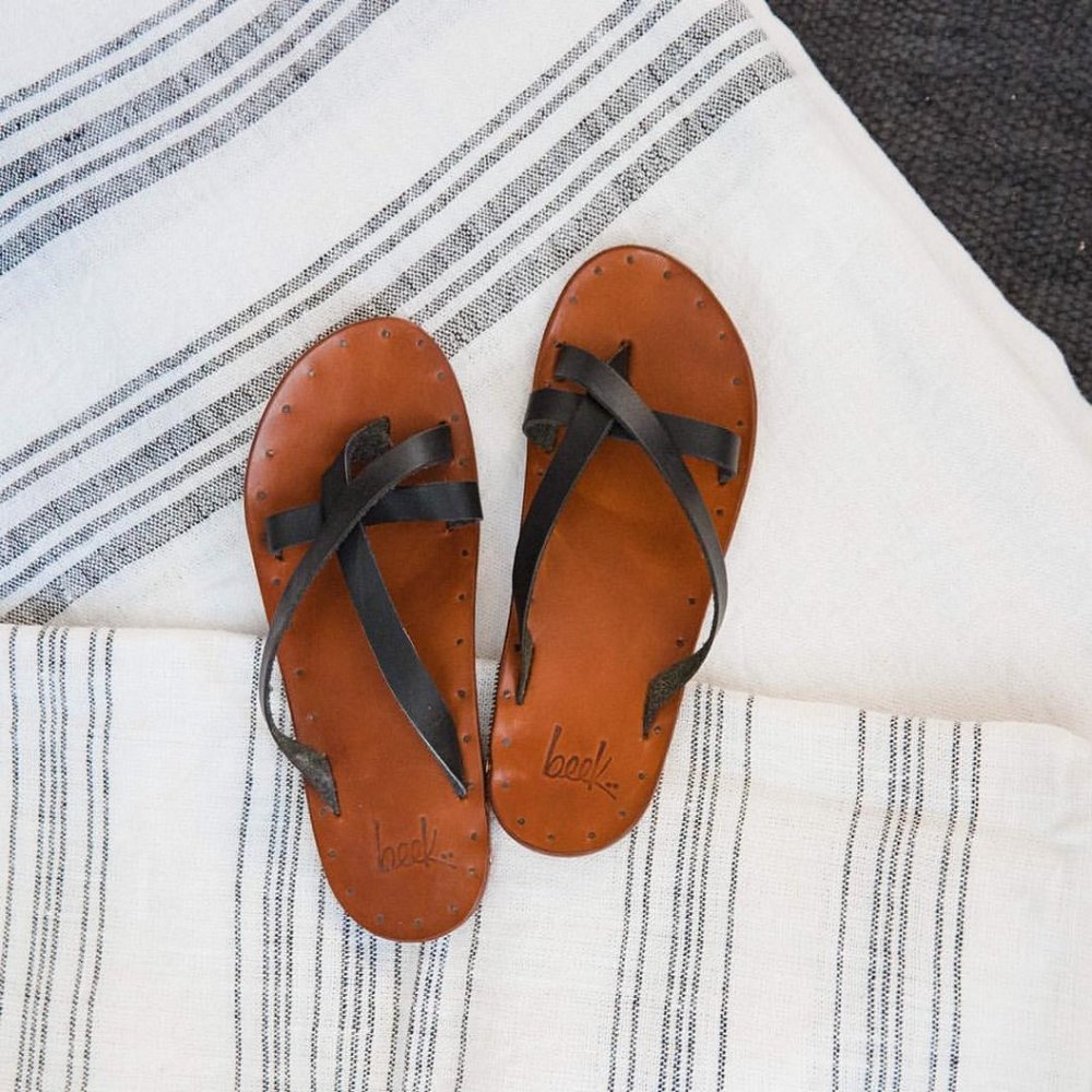 Beek "starling" sandals size 9